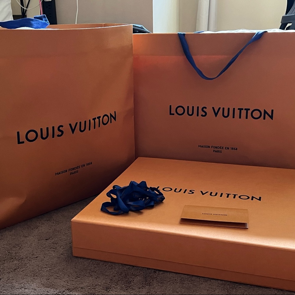 1 Louis Vuitton Gift Box & 2 Gift Bags